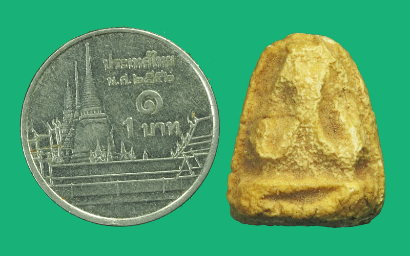 *35574 พระปิดตา เนื้อผงน้ำมัน เก่าไ่ม่ทราบที่และปีสร้าง 6