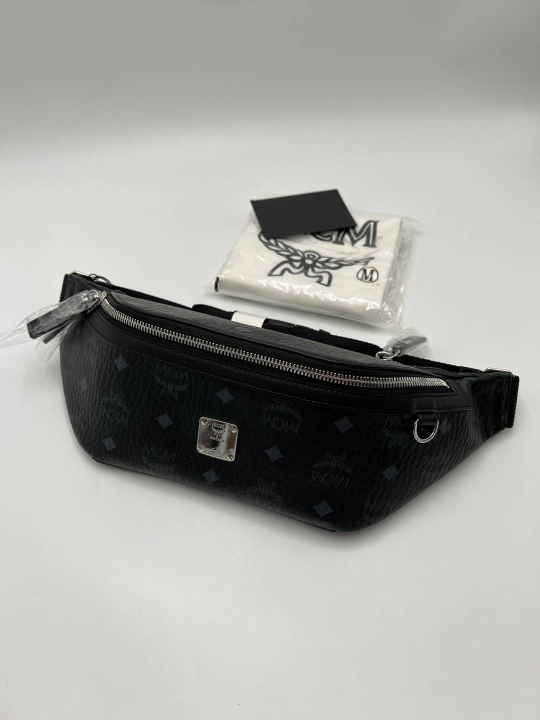MCM belt bag size medium