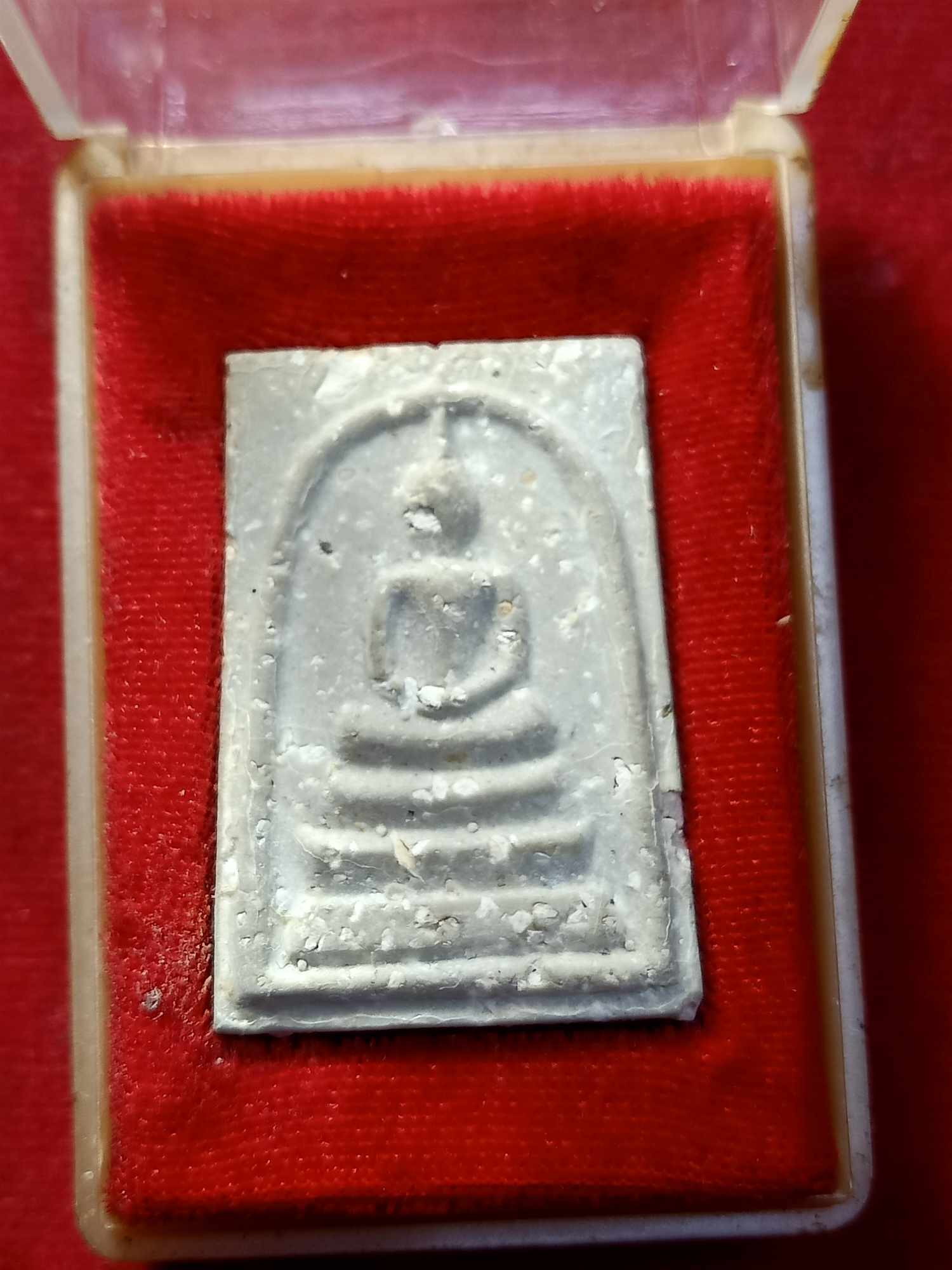 สมเด็จพระพุฒาจารย์ (โต พรหมรังสี) รุ่นอุดมมงคล วัดใหม่อมตรส บางขุนพรหม กทม. ปี 2543 กทม. พร้อมก่ล่อง (SKU-03510)