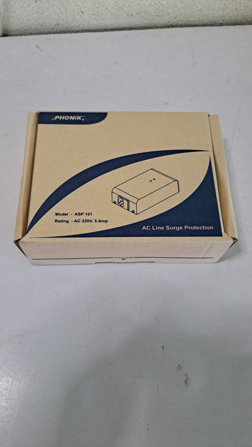 AC Line Surge Protechtion อุปกรณ์ป้องกันกระแสไฟเกิน/ไฟกระชาก ป้องกันอุปกรณ์ไฟฟ้าและอิเล็กทรอนิกส์จากความเสียหายที่เกิดจากไฟกระชาก หรือแรงดันไฟฟ้าที่สูงขึ้นอย่างฉับพลัน