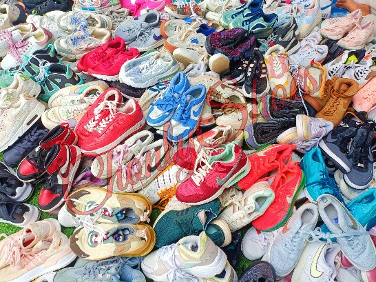 second hand shoes