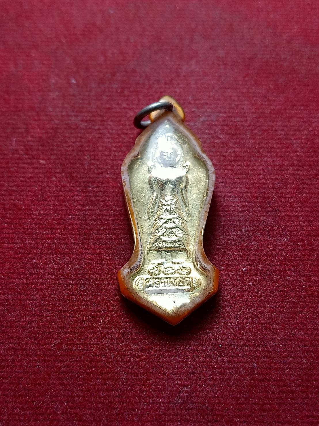 เหรียญกะไหล่ทอง พระแม่ย่า จ.สุโขทัย สร้างปี 2513 (SKU-06813)