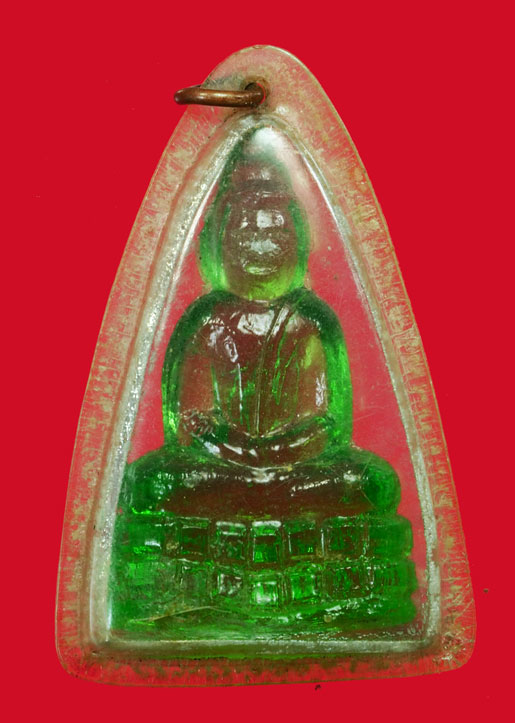 *35100 พระแก้วหล่อ หลวงพ่อเจียง วัดเจริญสุขาราม รุ่นสาม ปี 2500 ราชบุรี เลี่ยมพลาสติกเก่าๆ 68