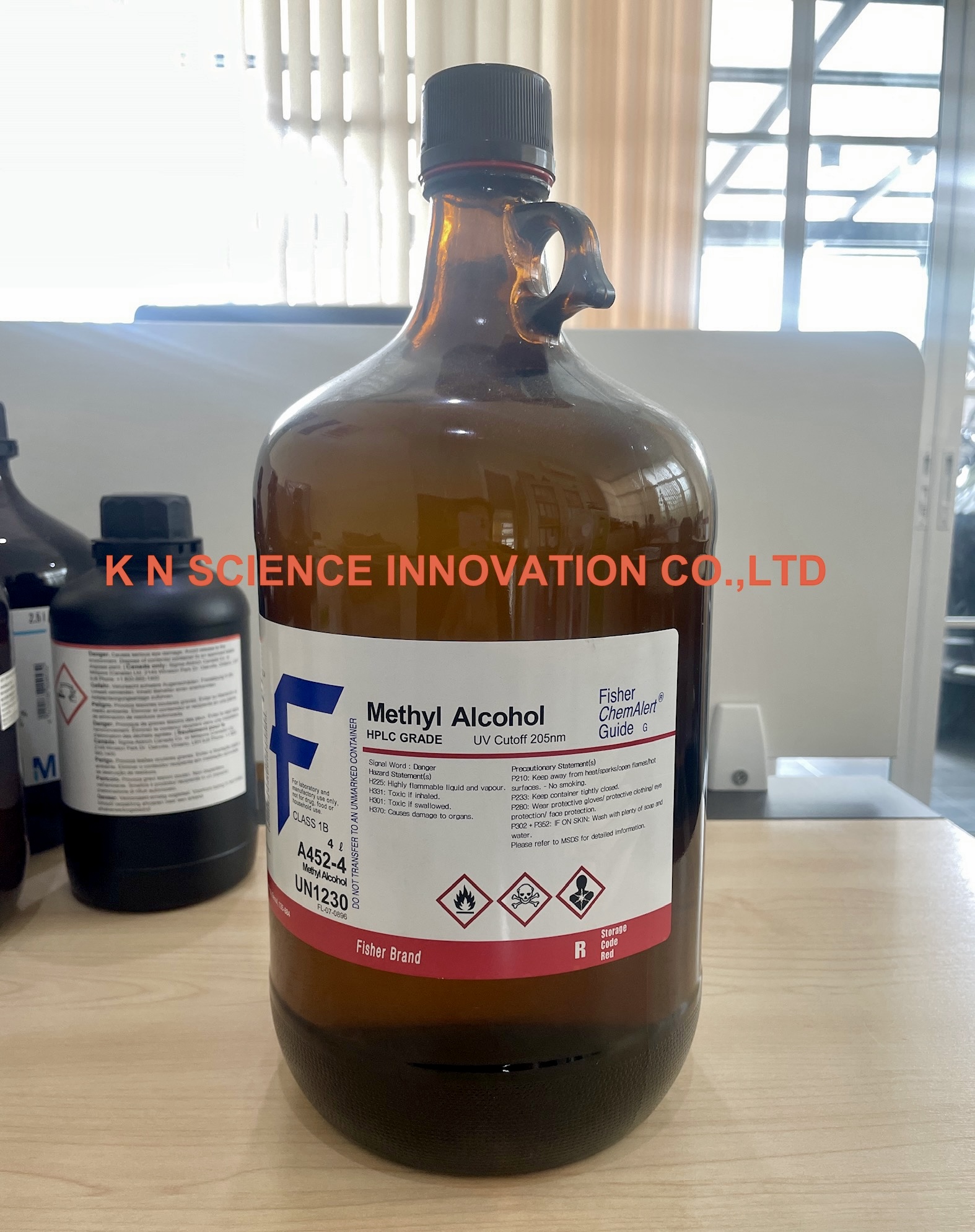Methanol, 99.9+%, HPLC grade, 4 L, Fisher Chemical™ A452-4