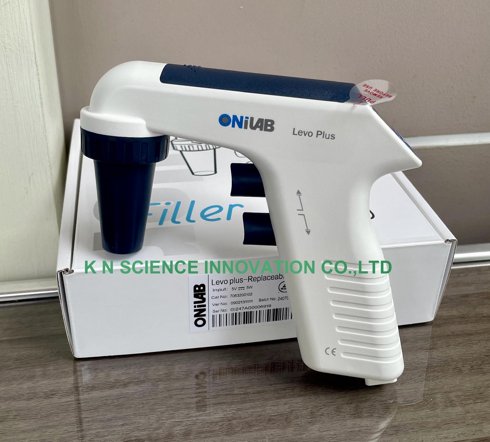 เครื่องดูดจ่ายสารละลาย (Pipetting Filler) รุ่น Levo Plus ,ยี่ห้อ ONILAB / USA 7263200102