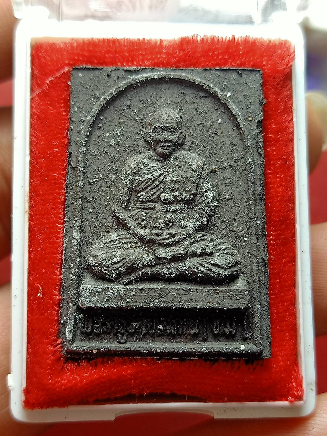 พระผงหลวงปู่ทวด(อาจารย์ทิม) วัดช้างให้ จ.ปัตตานี ปี 2537 พร้อมกล่อง (SKU-07194)