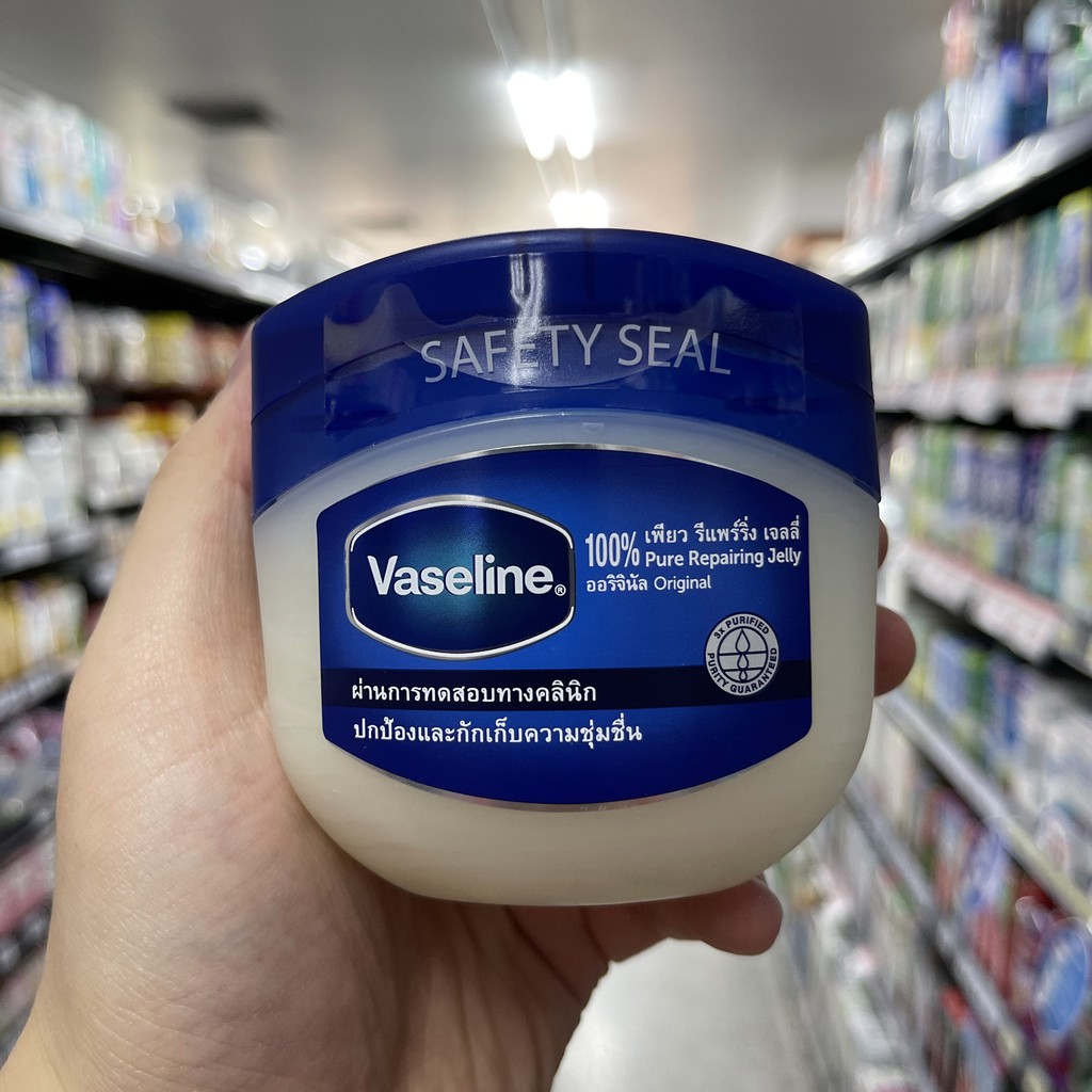 วาสลีน เพียว รีแพร์ริ่ง เจลลี่ 250 มล. Vaseline 100% Pure Reparing Jelly 250 ml.
