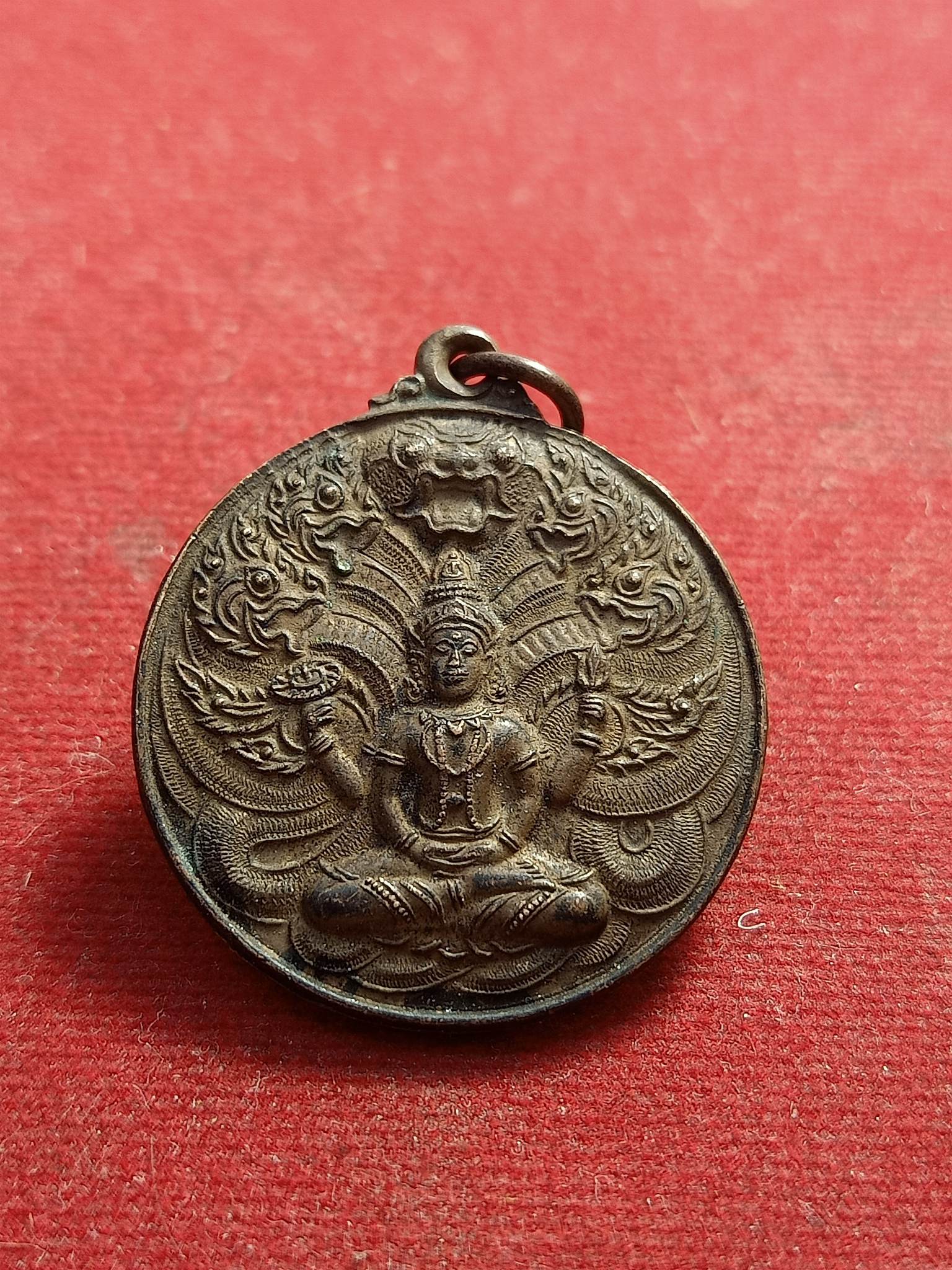 เหรียญพระนารายณ์ มหาปราบ มหาระงับ หลวงพ่อสมชาย วัดปริวาสราชสงคราม กทม (SKU-01056)