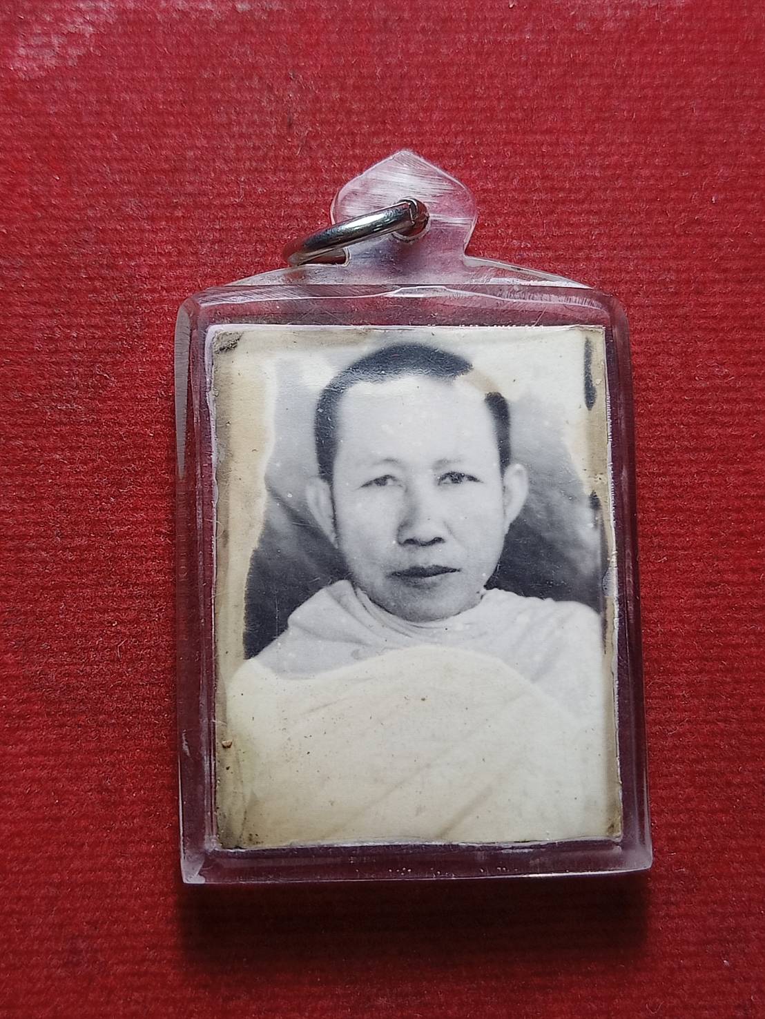 รูปถ่ายหลวงพ่อโม่ง วัดมะนาวหวาน จ.ลพบุรี ขนาด 3*4 ซม. (SKU-08600)