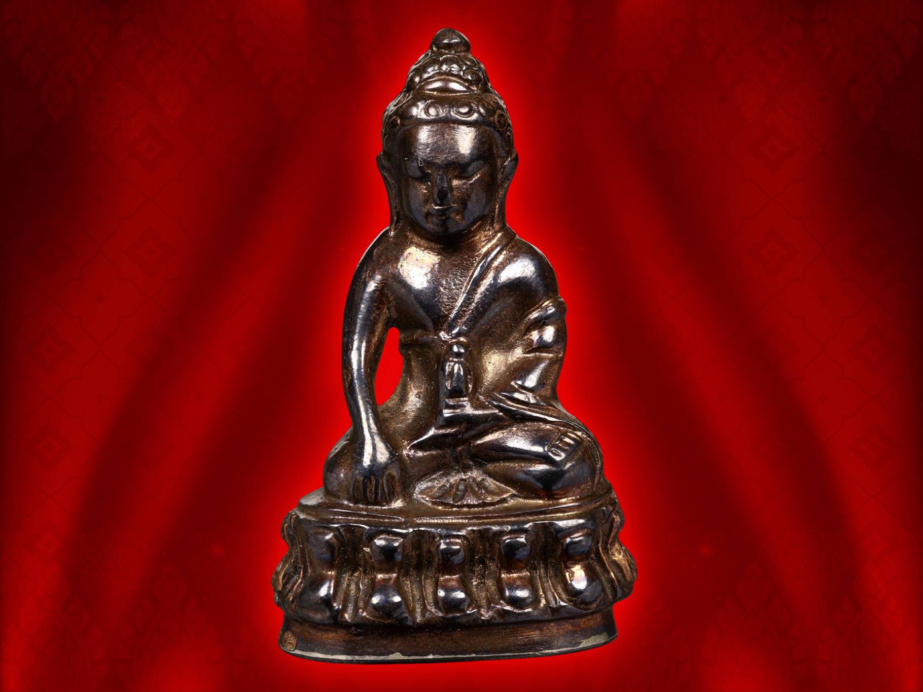 พระกริ่งปวเรศ วัดบวรนิเวศ พ.ศ. 2552 เนื้อนวะ จัดสร้างโดยวัดบวรนิเวศวิหาร ปี 2552 รุ่นนี้ นับเป็นรุ่นที่ 3 ที่สร้างโดยวัดบวรนิเวศวิหาร (วัดอื่นสร้างไม่นับ)