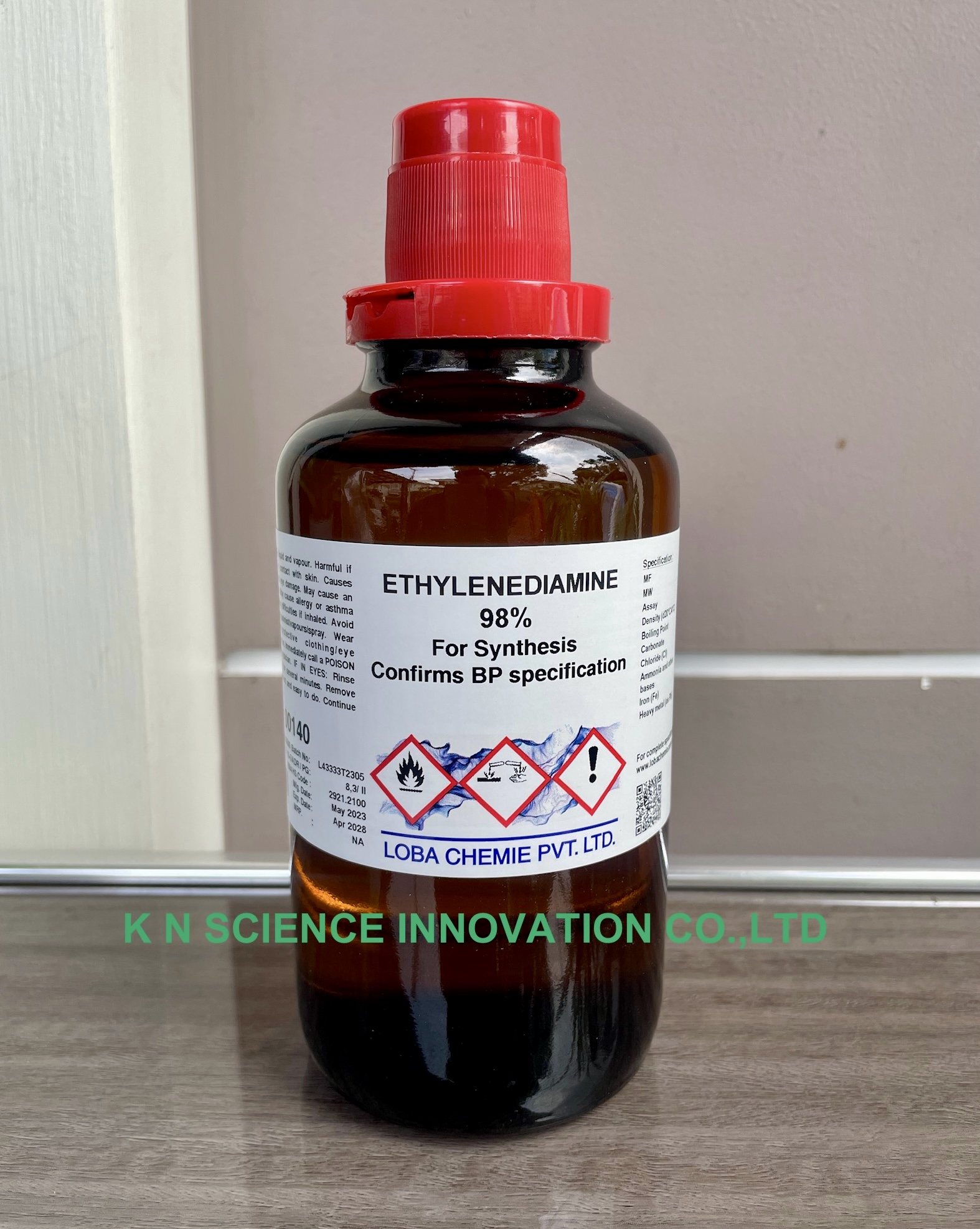 Ethylenediamine, Confirms BP Spec 107-15-3, 500 ml , Loba 0014000500