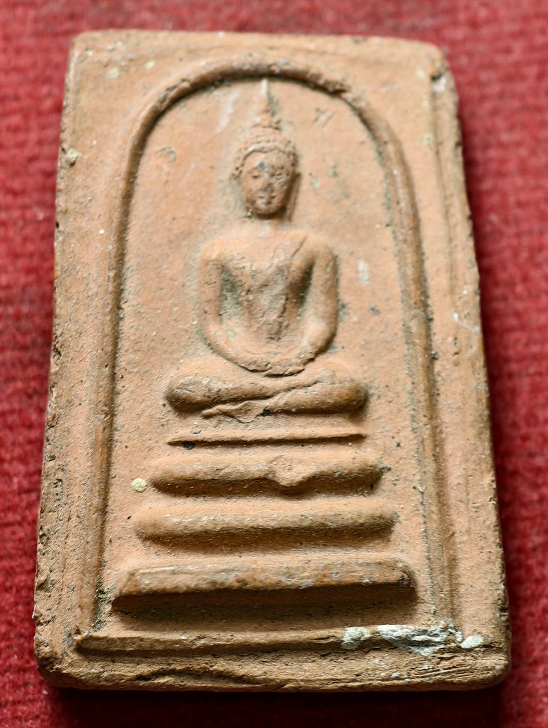 พระผงหลวงพ่อขอม วัดไผ่โรงวัว จ.สุพรรณบุรี (SKU-13445)