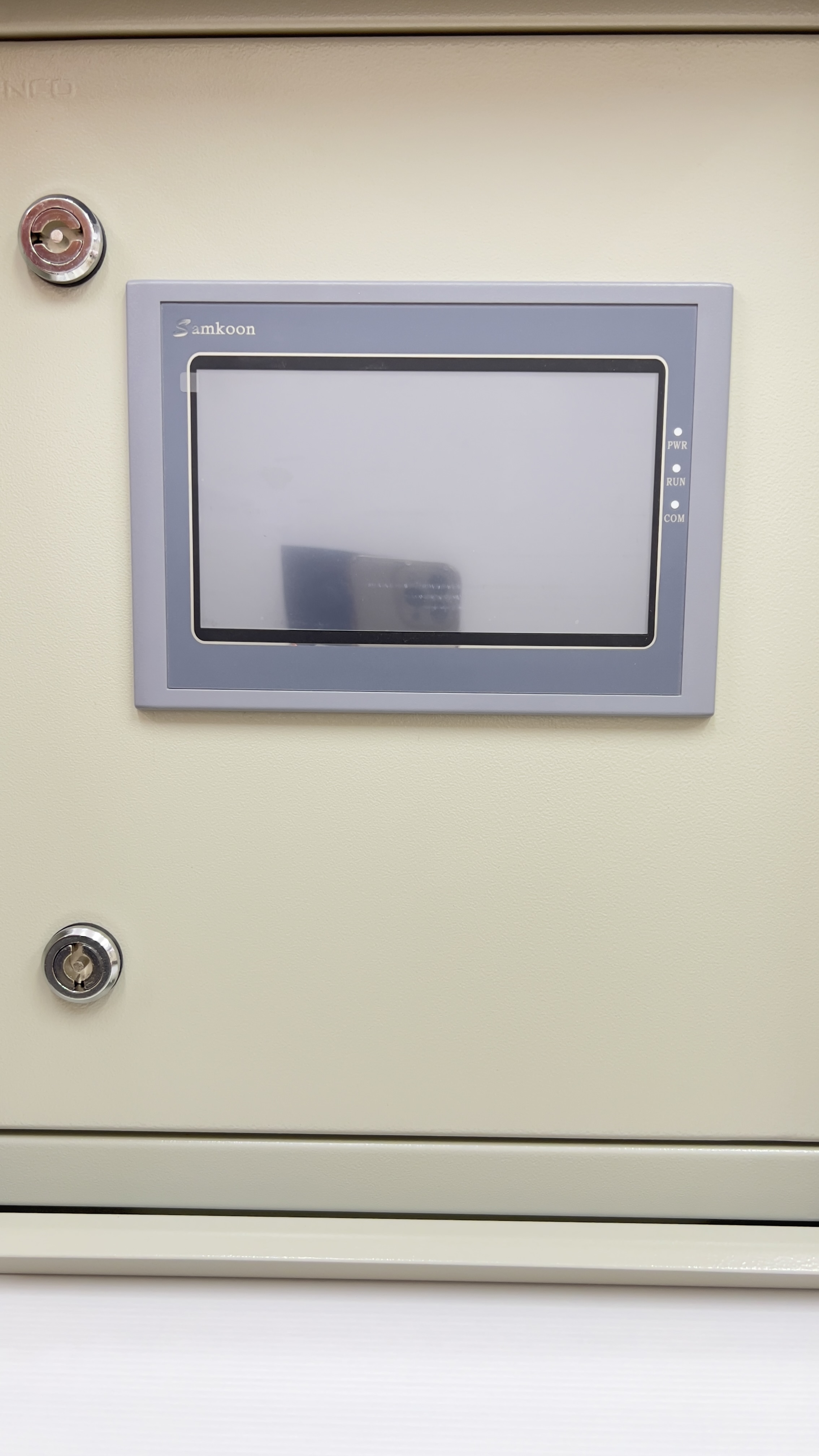 เครื่องควบคุมและตรวจวัดคุณภาพน้ำ รุ่น MCH4-30MR-T