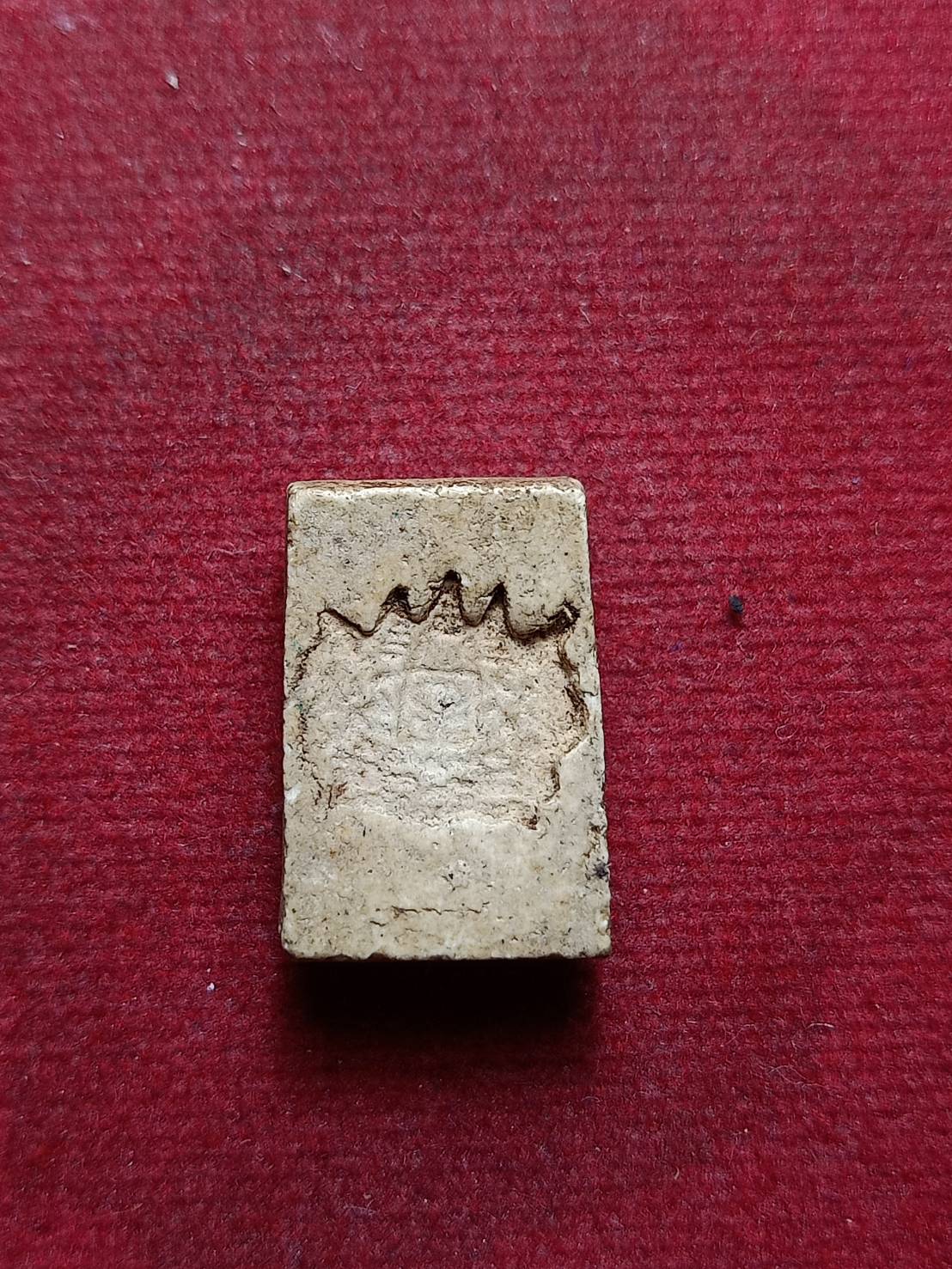 พระสมเด็จเผ่าศรียานนท์ พิมพ์เล็ก หลวงปู่นาค หลังตราโล่ตำรวจ(ตราแผ่นดิน) วัดอรุณราชวราราม (วัดแจ้ง) กทม. ผสมผงวัดระฆัง (SKU-07646)