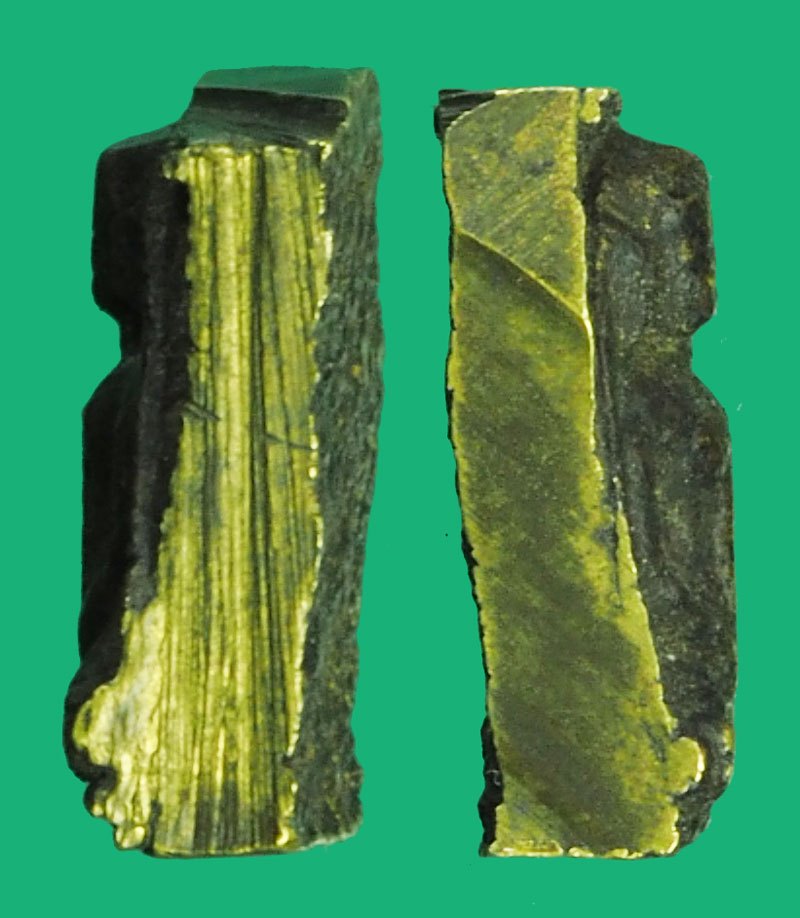 *40217 พระแผงหล่อยุครัตนะ เนื้อทองเหลือง เก่าไว้ดูพระหล่อประเภททองเหลือง 8