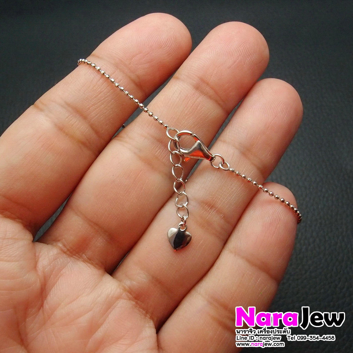 สร้อยข้อมือ ไข่มุกแท้ สีขาว รูปดอกไม้ ตัวเรือนเงินแท้ 925