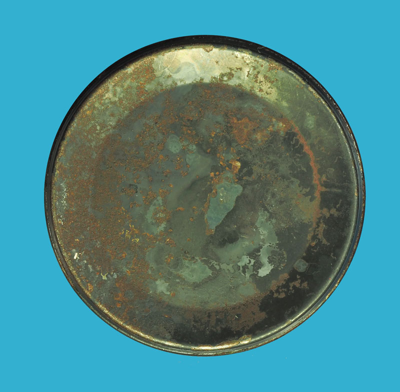 *32791 ตลับสีผึ้งเก่า ไม่ทราบที่และุปีสร้าง 12