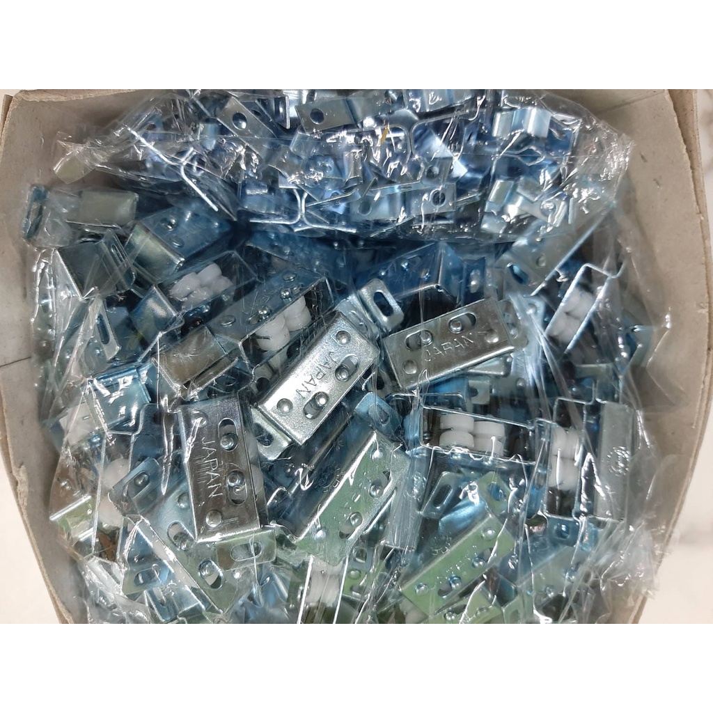 กันชนก้ามปู และ กันชนแบบสี่เหลี่ยม STEEL (กล่องละ 144 ตัว ราคารวมแวท) ใช้ติดประตู หน้าต่าง อลูมิเนียม ตัวล็อคมุ้ง ตัวล็อคตู้กับข้าว