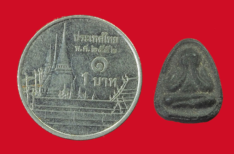 *33687 พระปิดตา เนื้อผงใบลาน หลังยันต์ ไม่ทราบที่และปีสร้าง 6