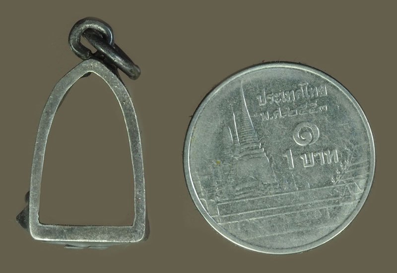 *40231กรอบเงินเก่า เหมาะสำหรับใส่พระกรุ วัดตะไกร อยุธยา(มีเฉพาะกรอบเงิน) 17