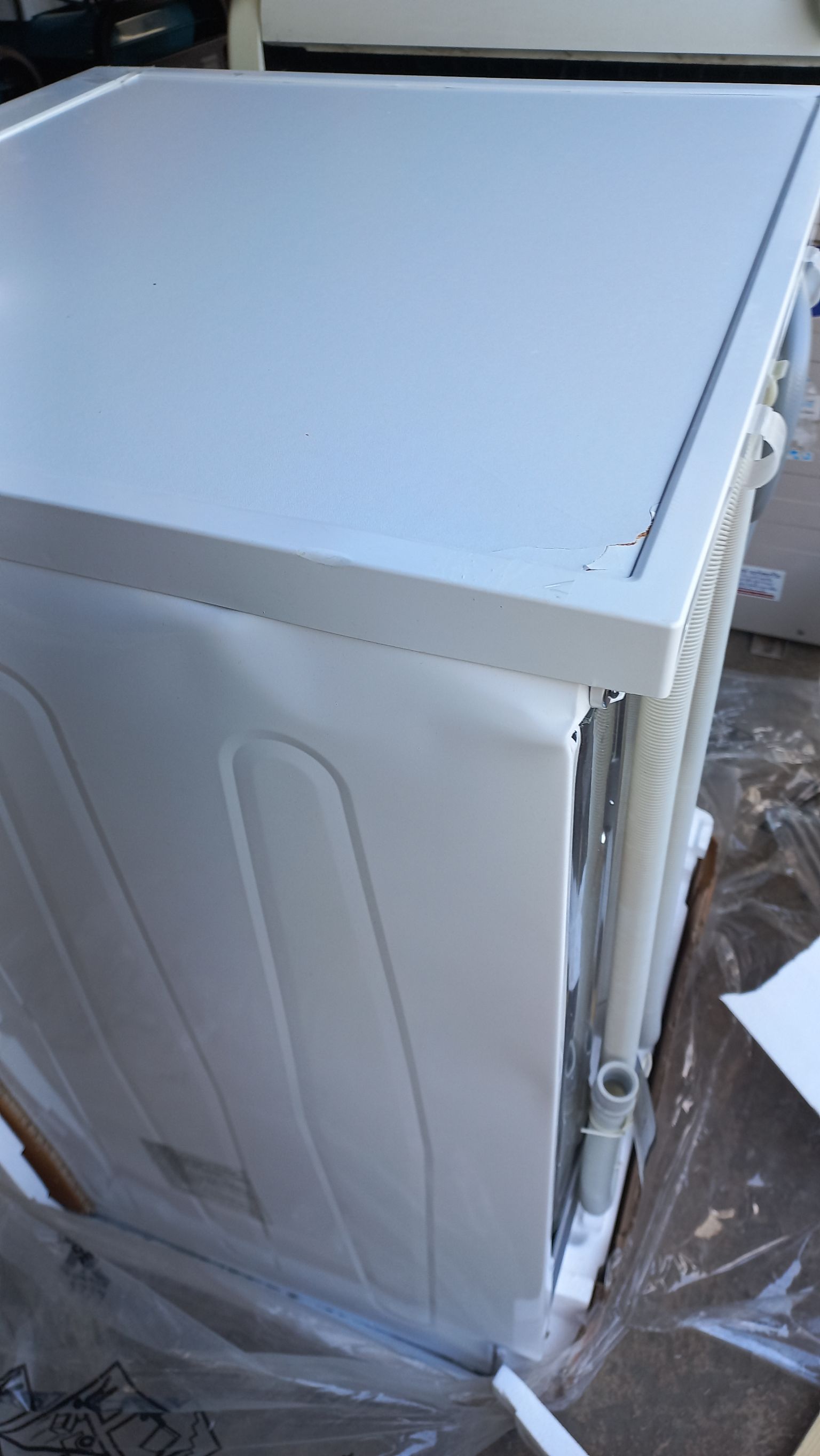 (สินค้ามีตำหนิ The product is defective) BEKO เครื่องล้างจานแบบอิสระ รุ่น DVN05321W สามารถขอรูปเพิ่มเติมได้ทางแชทค่ะ