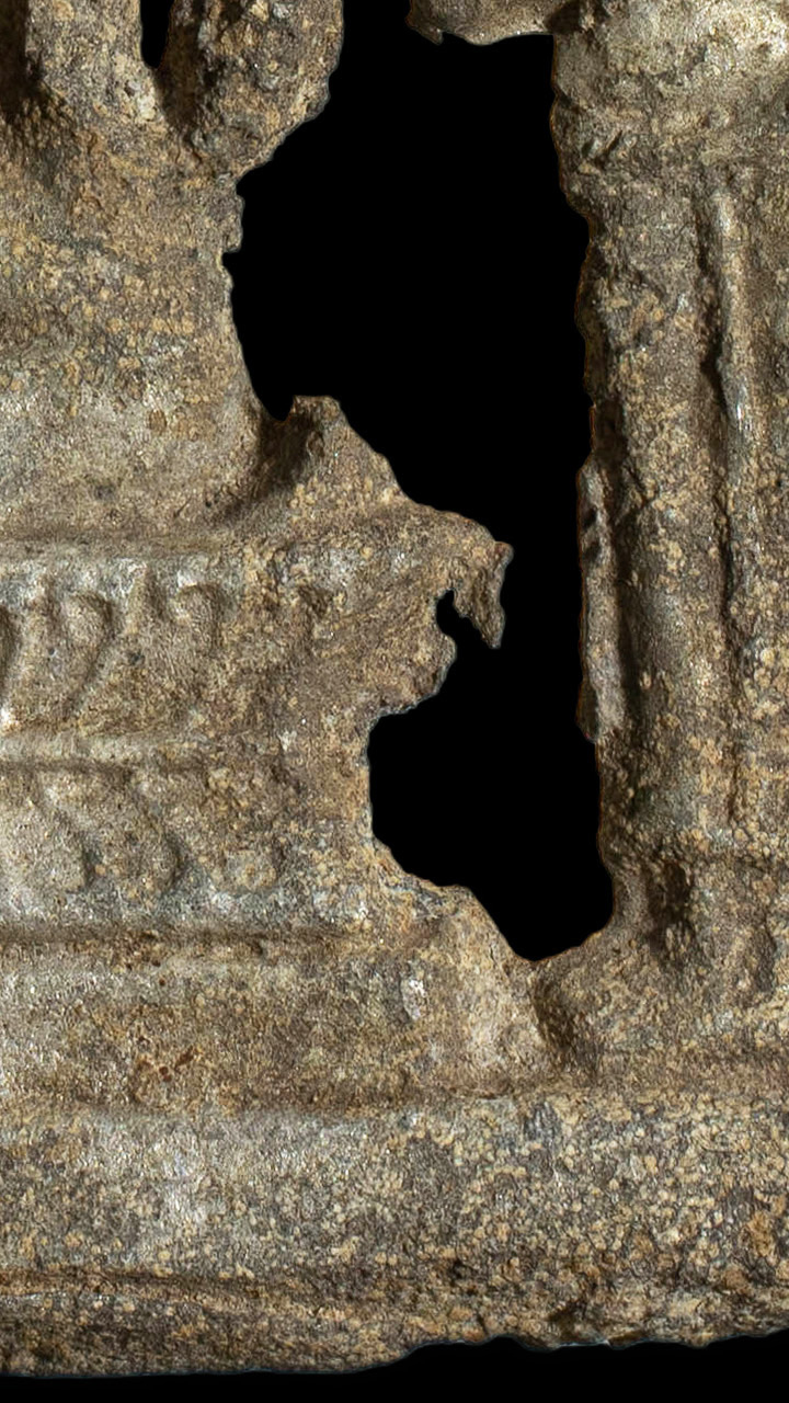 พระปรุหนัง พิมพ์บัวเบ็ด เนื้อชินเงิน จังหวัดอยุธยา