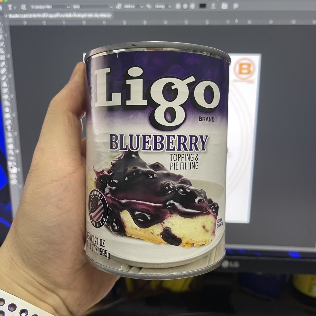 ลิโก้ บลูเบอร์รี่ พาย ฟิลลิ่ง น้ำหนักสุทธิ 595 กรัม Ligo Blueberry Topping & Pie Filling 595 g.
