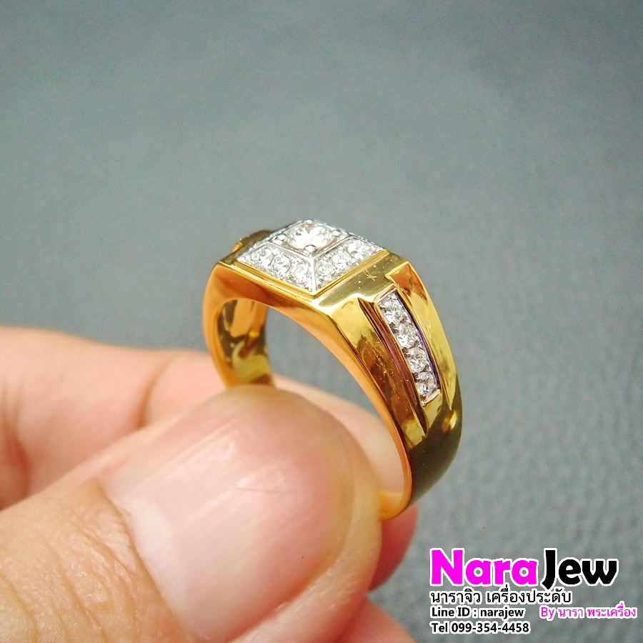 แหวนเพชรชาย ประดับเพชรแท้เบลเยี่ยมคัต เม็ดกลาง 0.13 กะรัต บ่าข้างประดับเพชรแท้