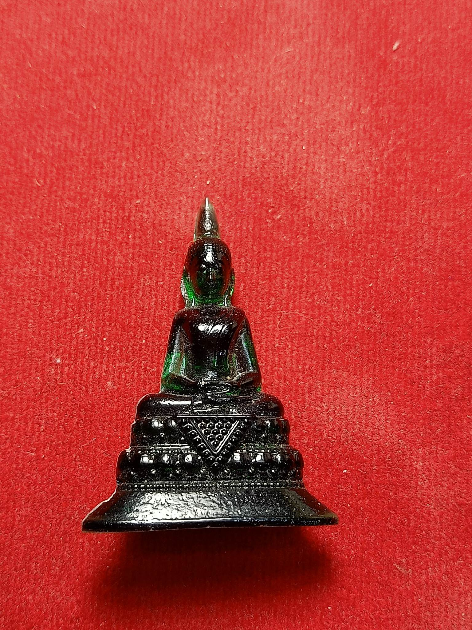 พระแก้ว เนื้อแก้ว ขนาด 1 นิ้ว ไม่ทราบที่ (SKU-02277)