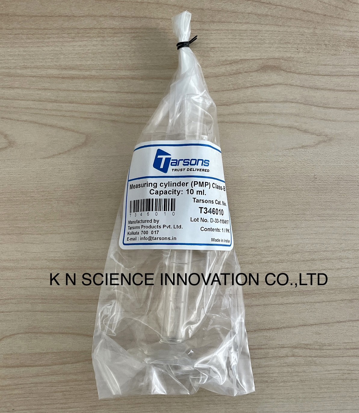 Measuring Cylinder ,Tarsons กระบอกตวงพลาสติกฐานหกเหลี่ยม พลาสติกเนื้อ PMPสีใส T3460