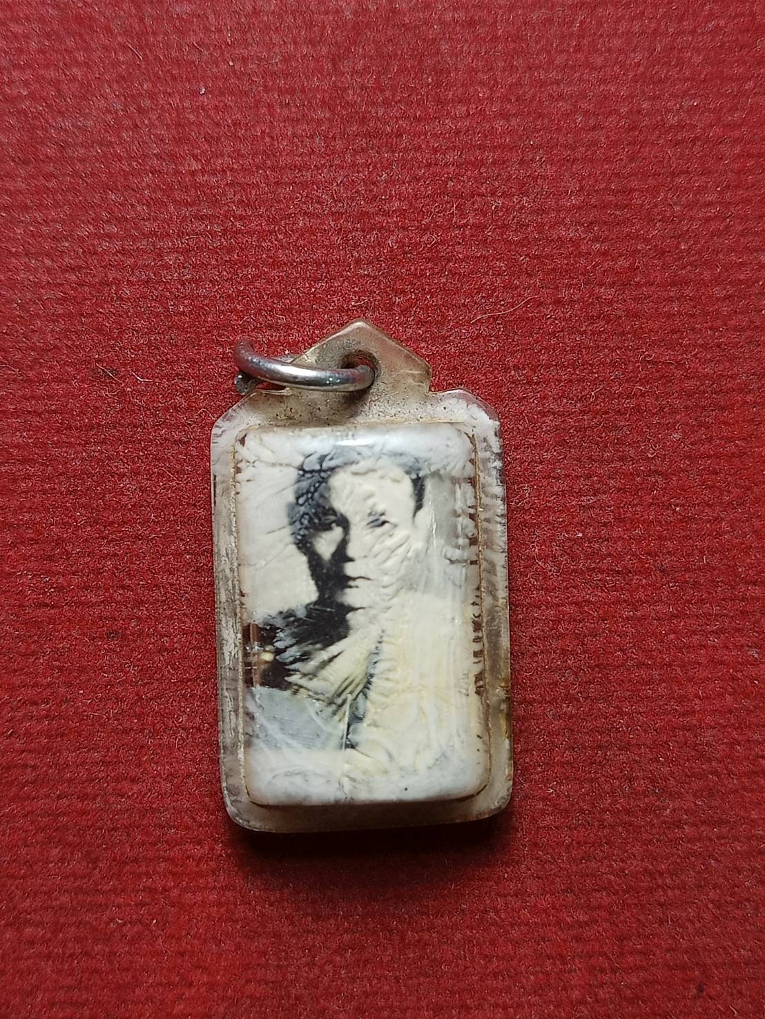 รูปถ่ายหลังตะกรุด หลวงพ่อกัน วัดเขาแก้ว จ.นครสวรรค์ (SKU-08038)