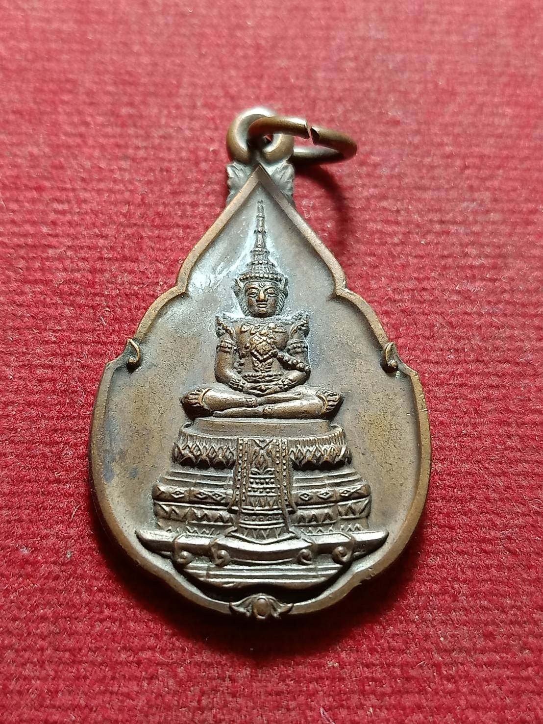 เหรียญพระแก้วมรกต สร้างในพิธีเปิดที่ทำการ สนง.ใหญ่ ธ.กรุงไทย ปี 2525 (SKU-11956)