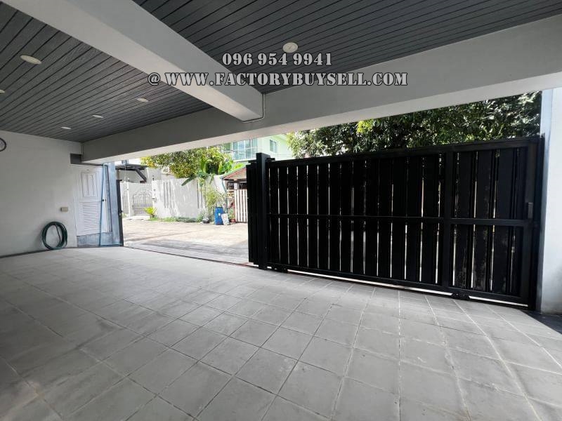 ขายบ้านเดี่ยว 3 ชั้น ลาดพร้าว-วังหิน มีสระว่ายน้ำ หลังมุม 51 ตรว. พื้นที่ใช้สอย 520 ตรม.