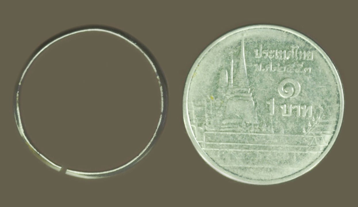 ขายแล้ว*38792 แหวนหูมุ้ง หลวงพ่อซวง วัดชีปะชาว สิงห์บุรี ท้องวงขาด เนื้อเงิน 12