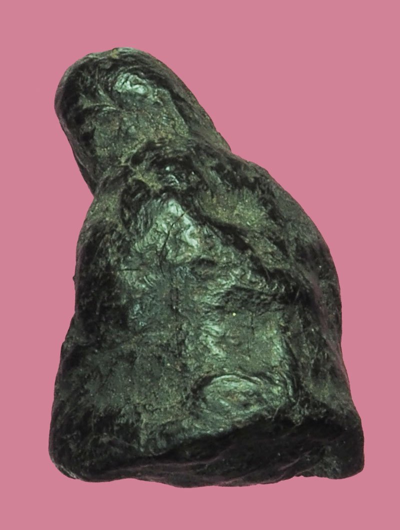 ขายแล้ว*39832 พระรูปเหมือนลอยองค์ เนื้อครั่ง เก่าไม่ทราบที่และปีสร้าง 3