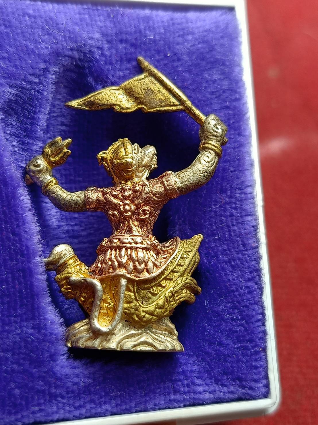 หนุมาน 8 กร หลวงพ่อพูล วัดไผ่ล้อม วัดไผ่ล้อม จ.นครปฐม พร้อมกล่อง (SKU-12817)