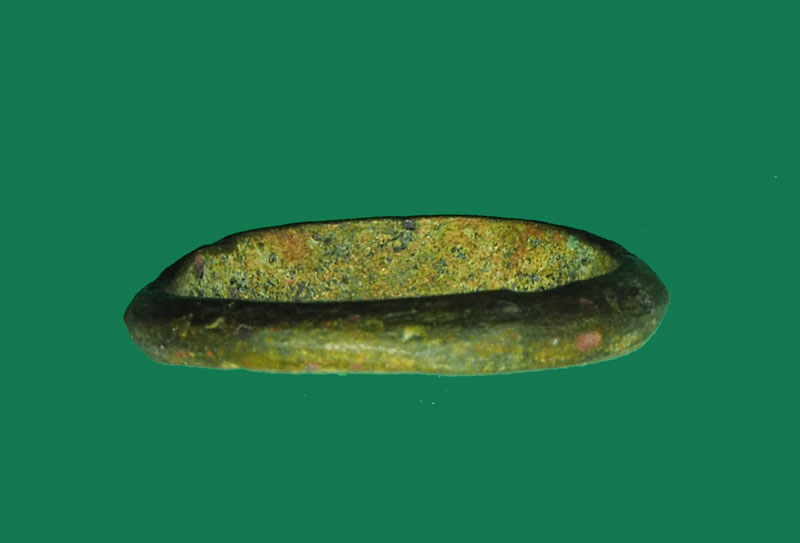 *30714 แหวนนางกวัก เนื้อทองเหลือง เก่าไม่ทราบที่ 12