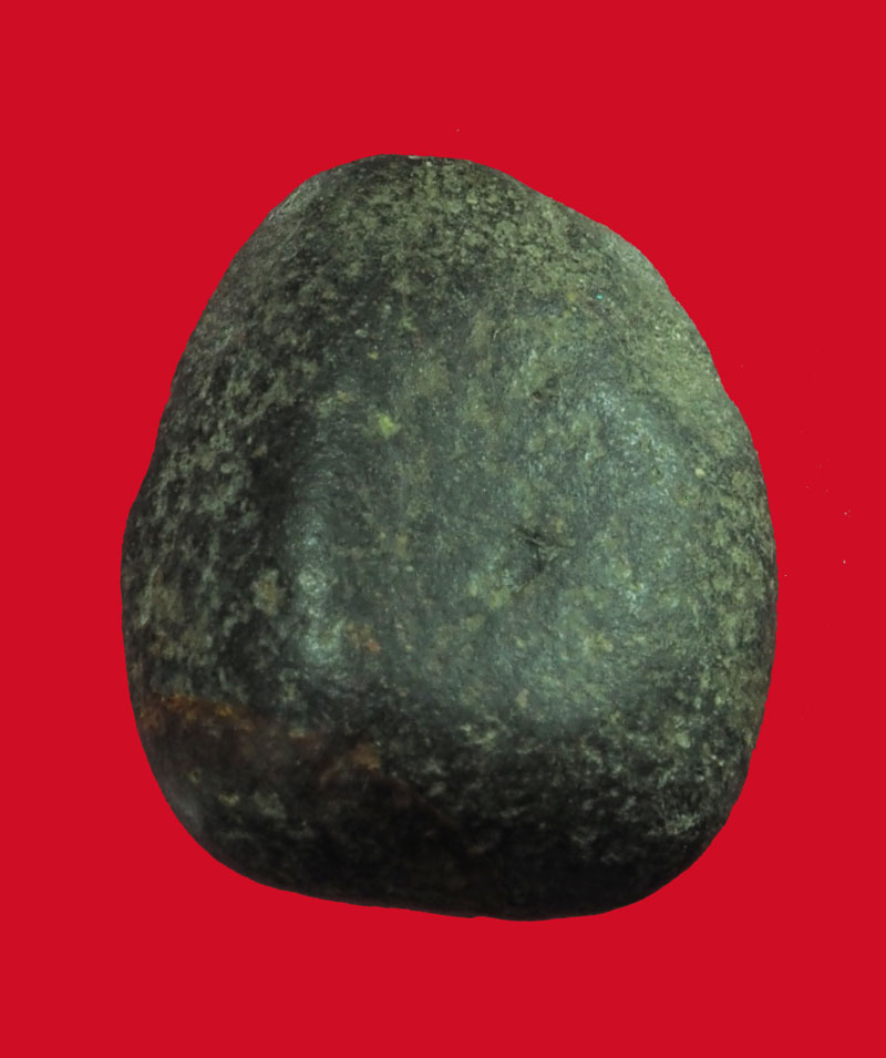 *32618 พระกรุ กลีบบัว เนื้อดินดำ สภาพใช้ ไม่ทราบที่และปีสร้าง 13