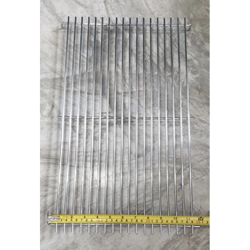 เมืองนนท์แก๊ส ตะแกรง วางบนเตาปิ้ง ของ BIG SUN รุ่น BBQ-933, BBQ-933XL ขนาด 49 x 31 ซม. วัดจากขอบนอกสุด