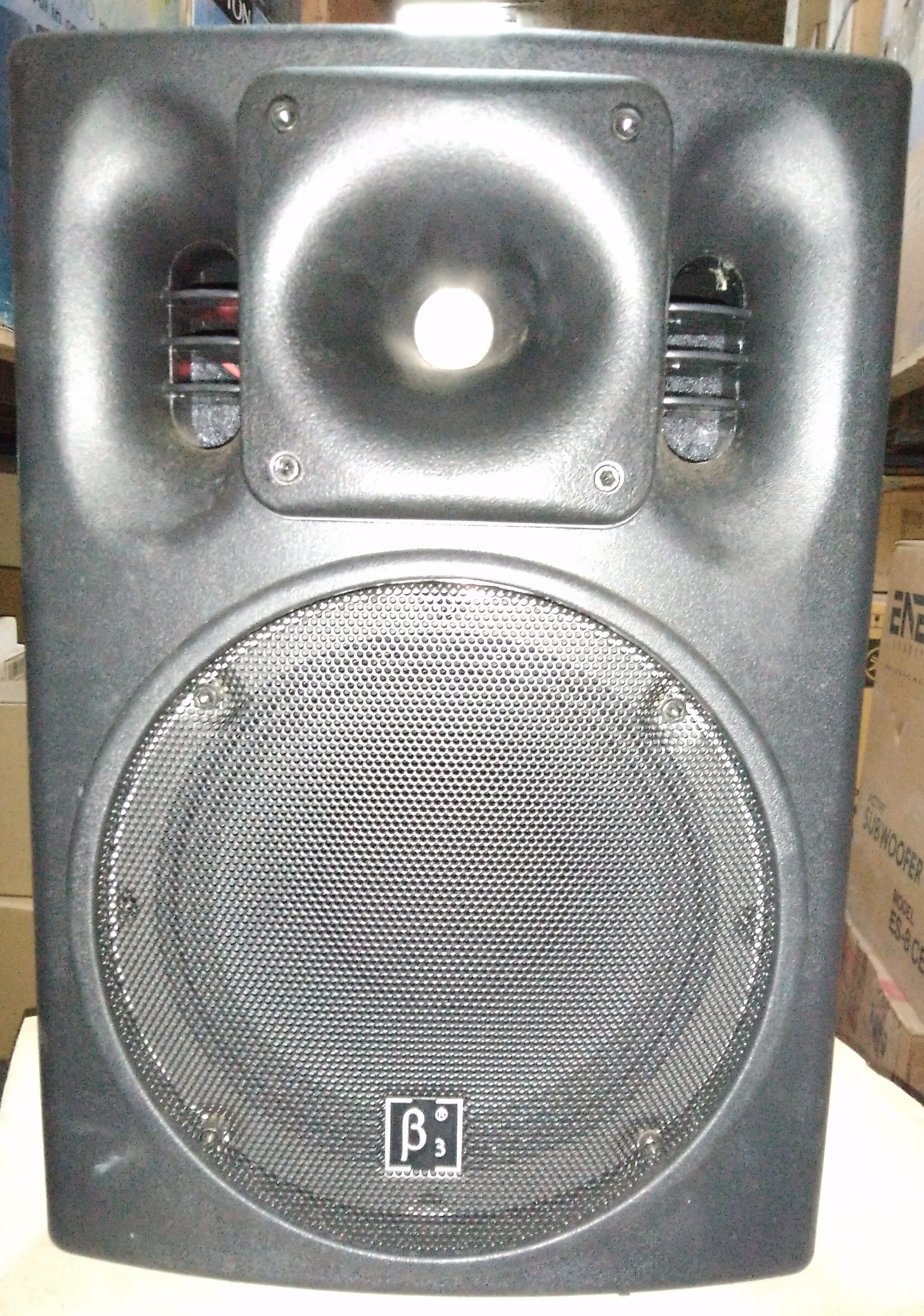 BETA THREE U 8
