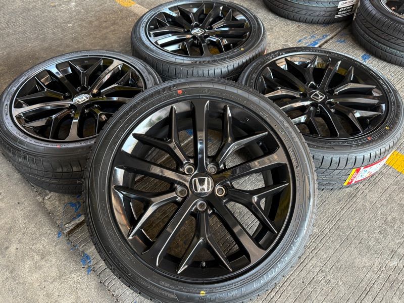 ล้อ Honda Civic Fe rs Ehev ขอบ 18 Top ยางใหม่ DUNLOP SP SPORT LM 705 🇯🇵 235/45/18ปลายปี24 (1 ชุด 4 วง)