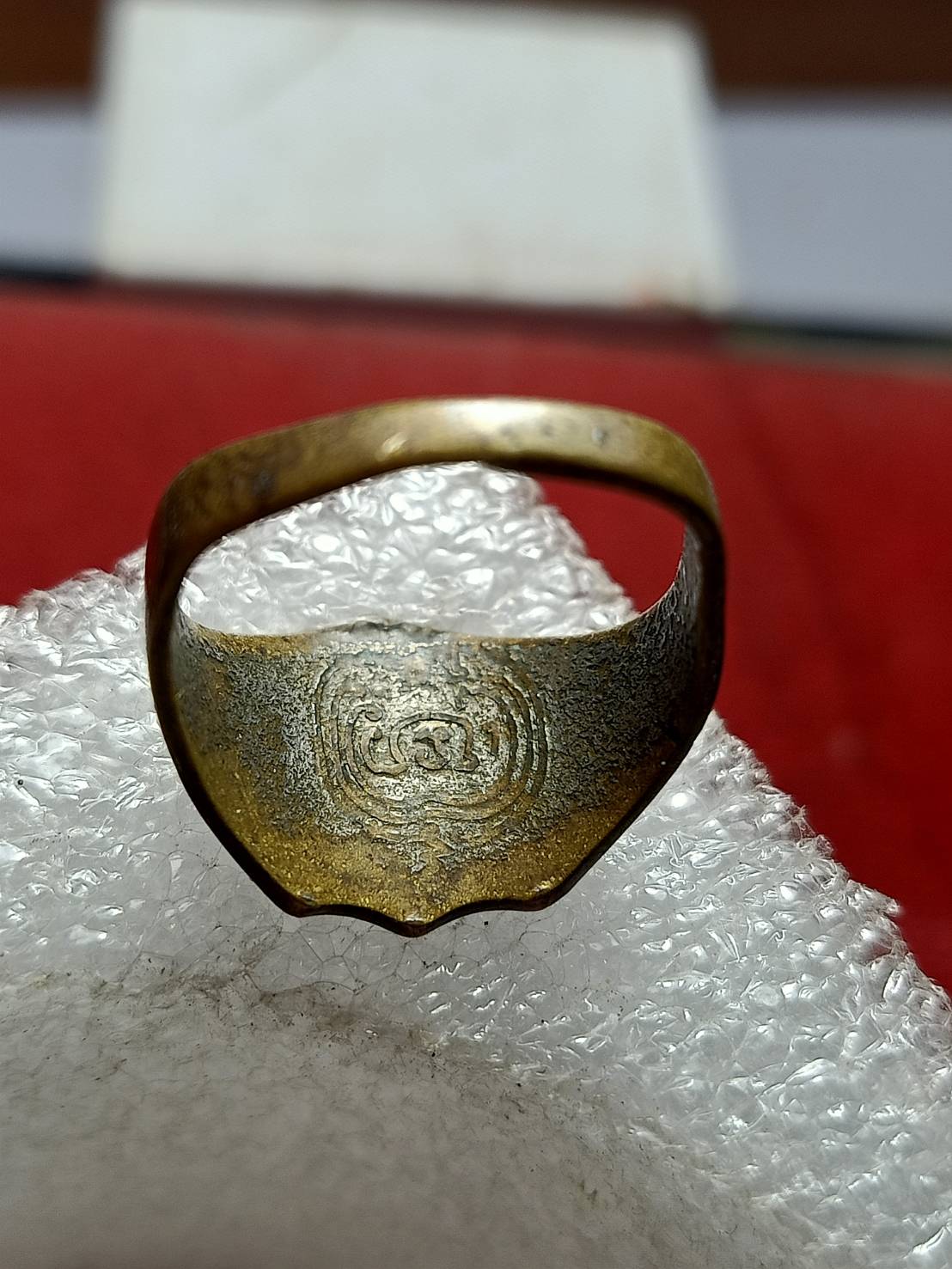 แหวนหน้าโล่ห์หลวงพ่อมุม วัดปราสาทเยอ จ.ศรีสะเกษ ปี 19 แจกแม่ครัว (SKU-12711)