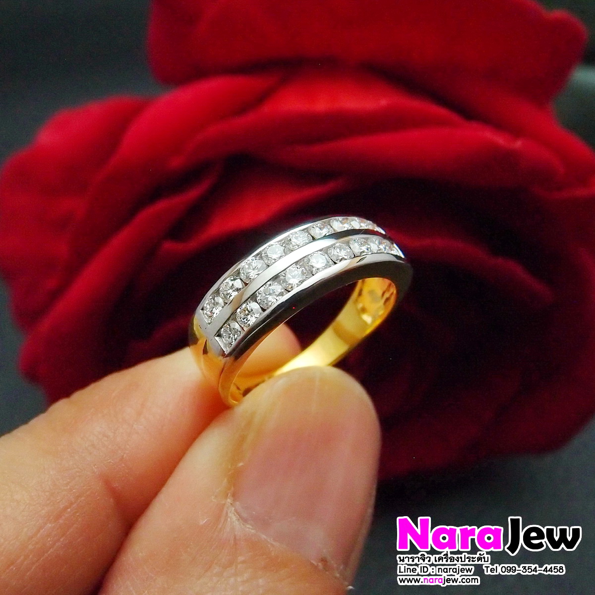 แหวนเพชรแถว 2 แถว นน.เพชรแท้รวม 0.72 กะรัต เพชรน้ำขาว 96-97 เล่นไฟวิ้งๆ