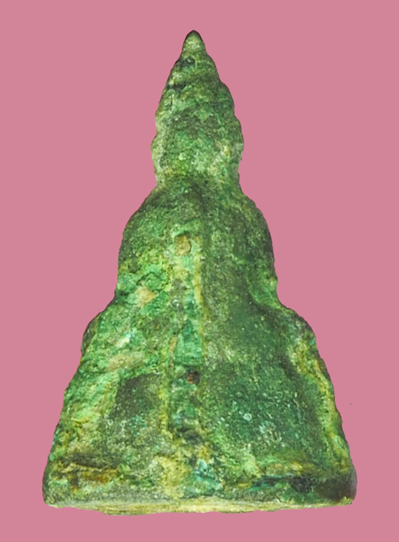 *38751 เจ้าของเดิมแจ้งว่าเป็นพระพุทธโสธร ร่นปี 2500 ฉะเชิงเทรา สภาพใช้ช้ำ เลี่ยมเปิดหน้าเปิดหลัง 25