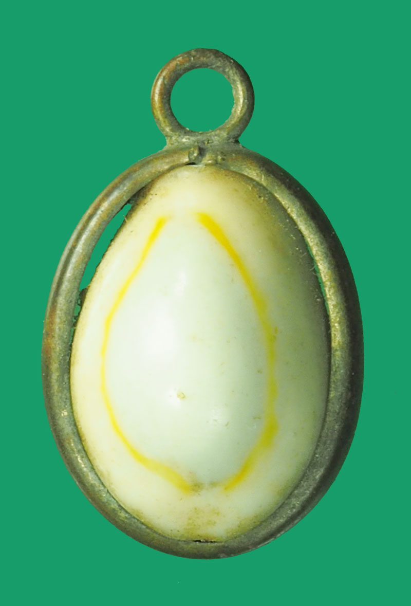 ขายแล้ว*33482 เบี้ยจั่นอธิษฐาน เป็นรูปแบบของเครื่องราง แม่ชีบุญเรือนวัดอาวุธ กรุงเทพ 12