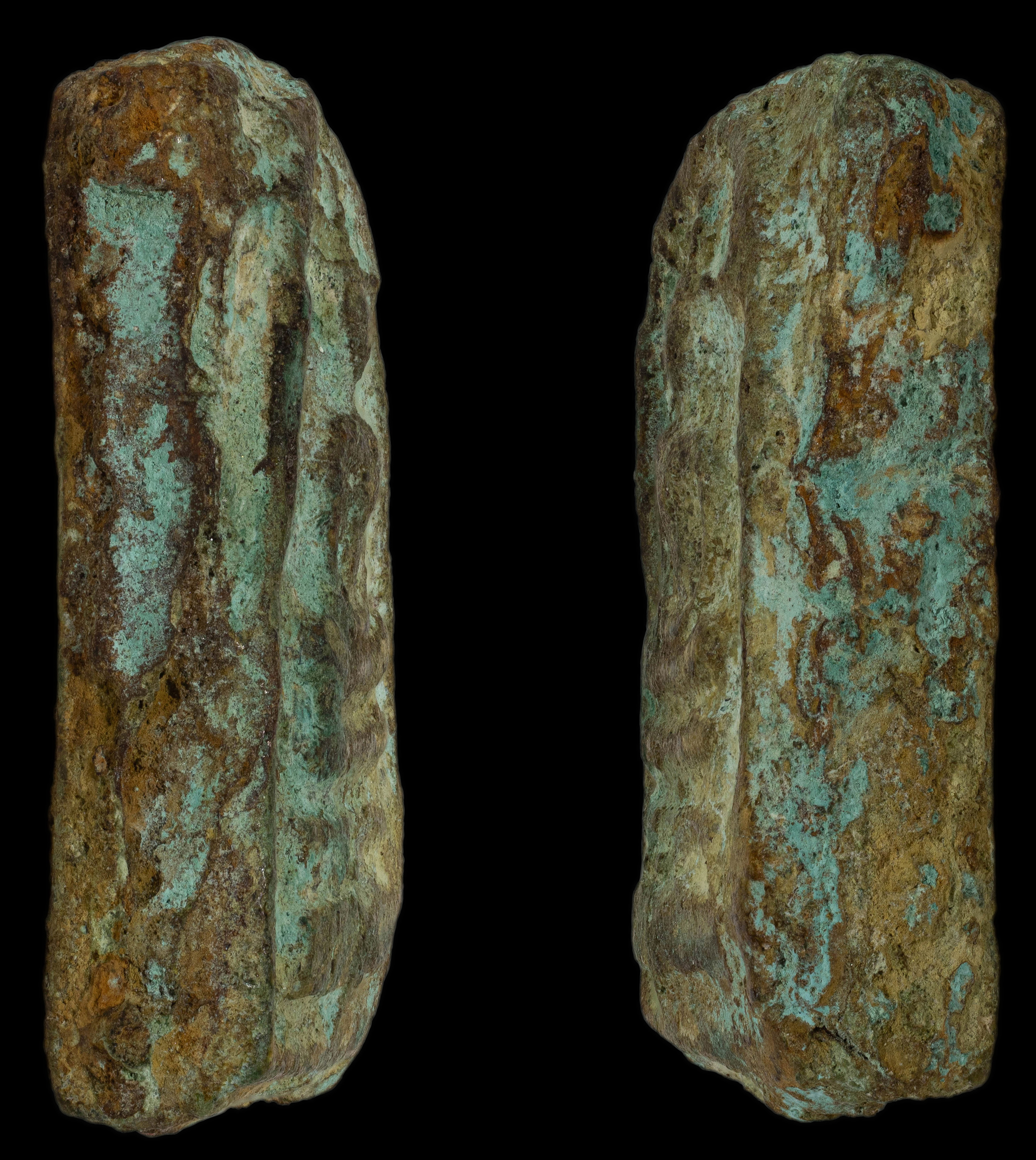 พระสมเด็จผงพรายกุมาร หลวงปู่ทิม วัดละหารไร่ พิมพ์เล็ก ยุคต้น