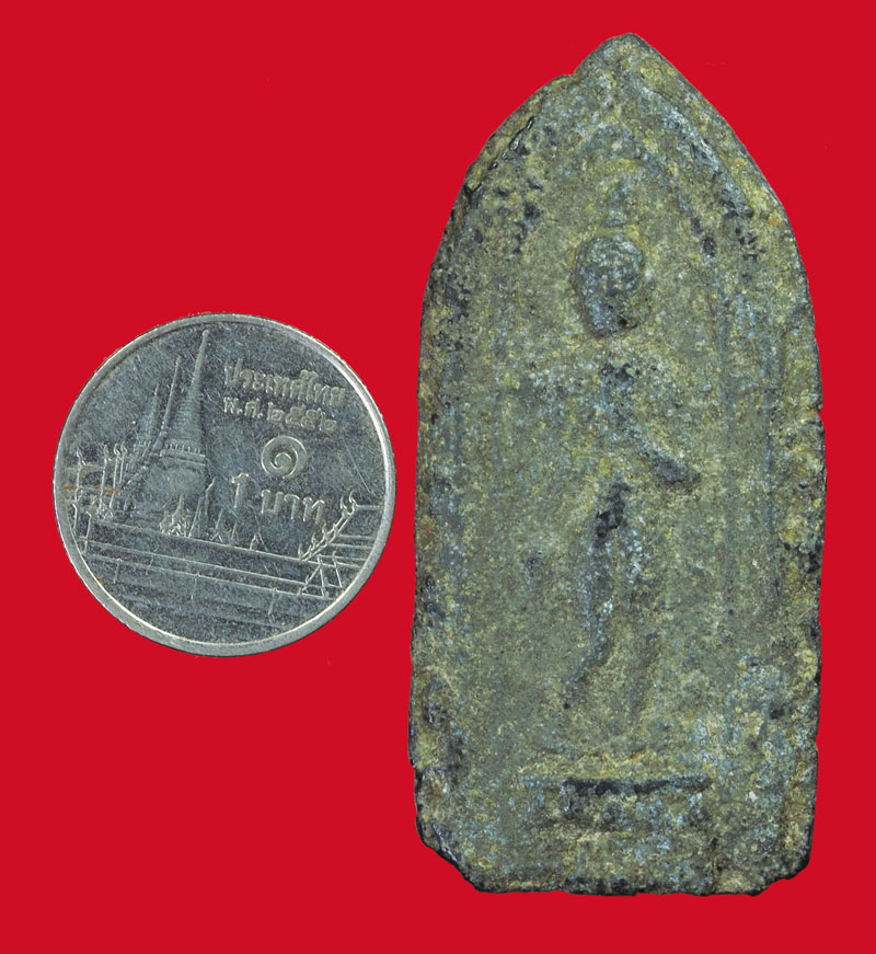 *33762 พระลีลา สองหน้า กรุวัดพระศรีรัตนมหาธาตุ สุพรรณบุรี เนื้อชินเขียว เก่าๆ