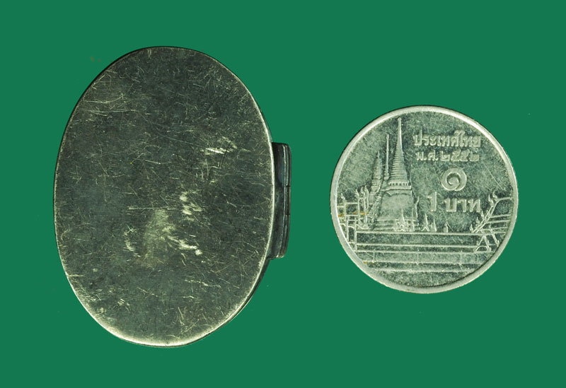 *31232 ตลับสำหรับใส่สีผึ้ง ทำด้วยเงิน เก่า 16