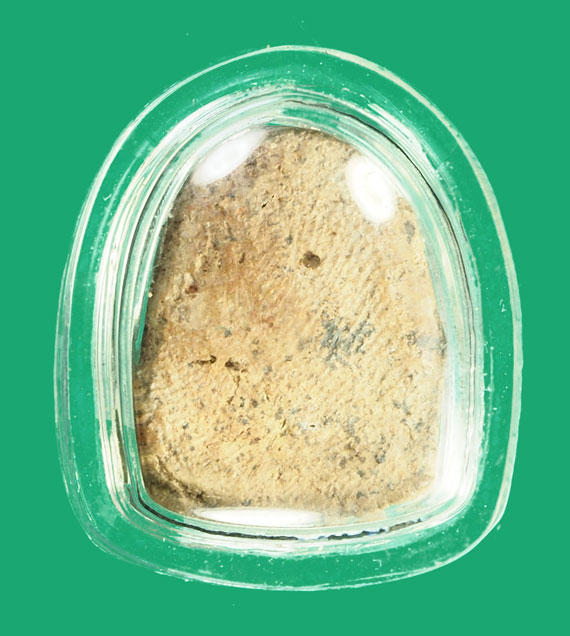 ขายแล้ว*35414 พระเล็บมือสมาธิเล็ก วัดราชนัดดา กรุงเทพ เนื้อดิน 9.1