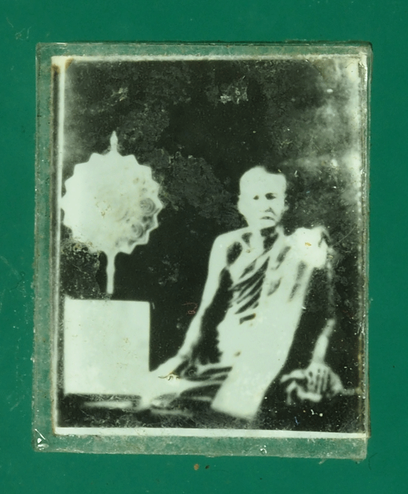 *27724 รูปถ่ายหลวงพ่อม้วน วัดดอนหวาย อุทัยธานี 91